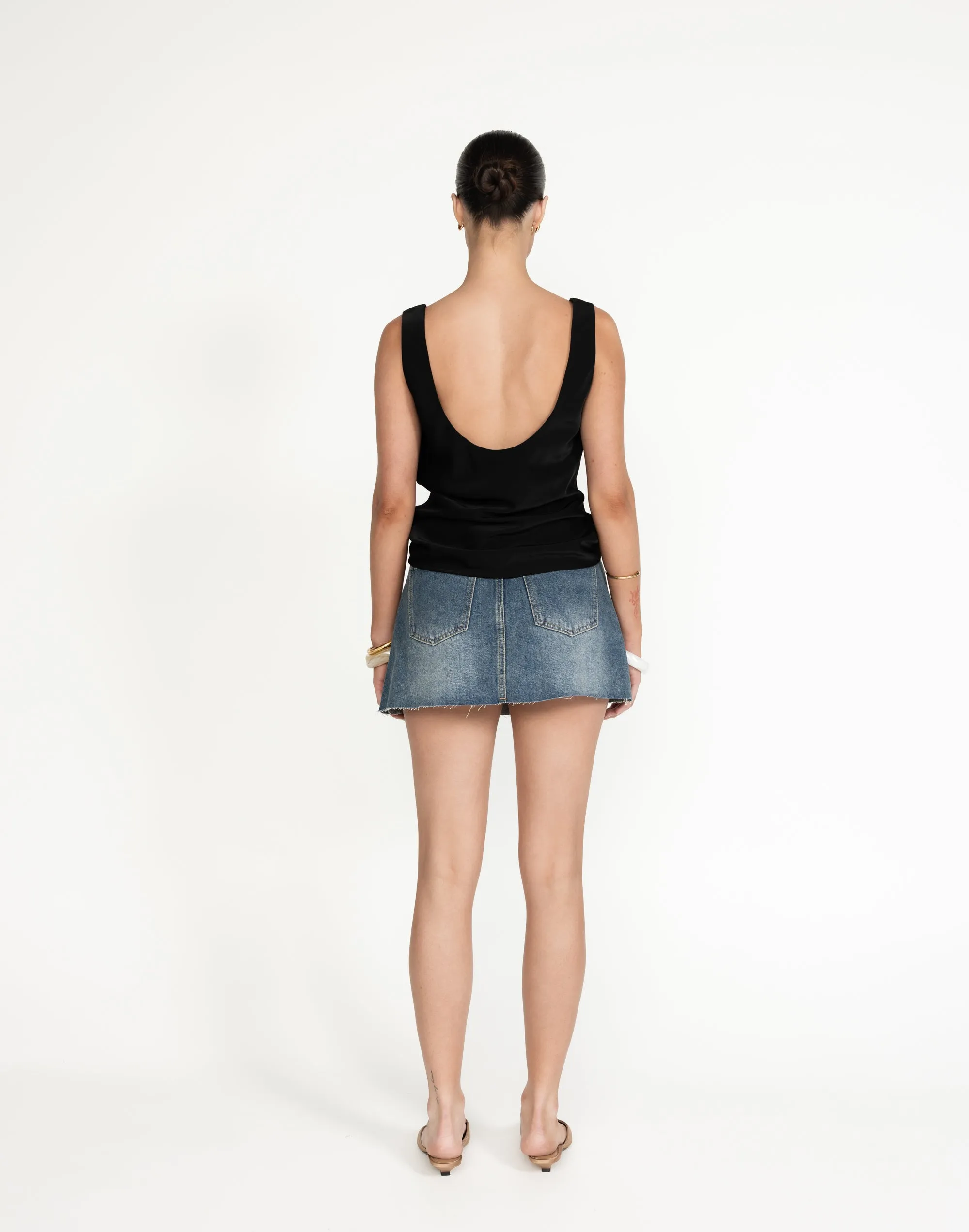 Asher Denim Mini Skirt (Faded Mid Wash)
